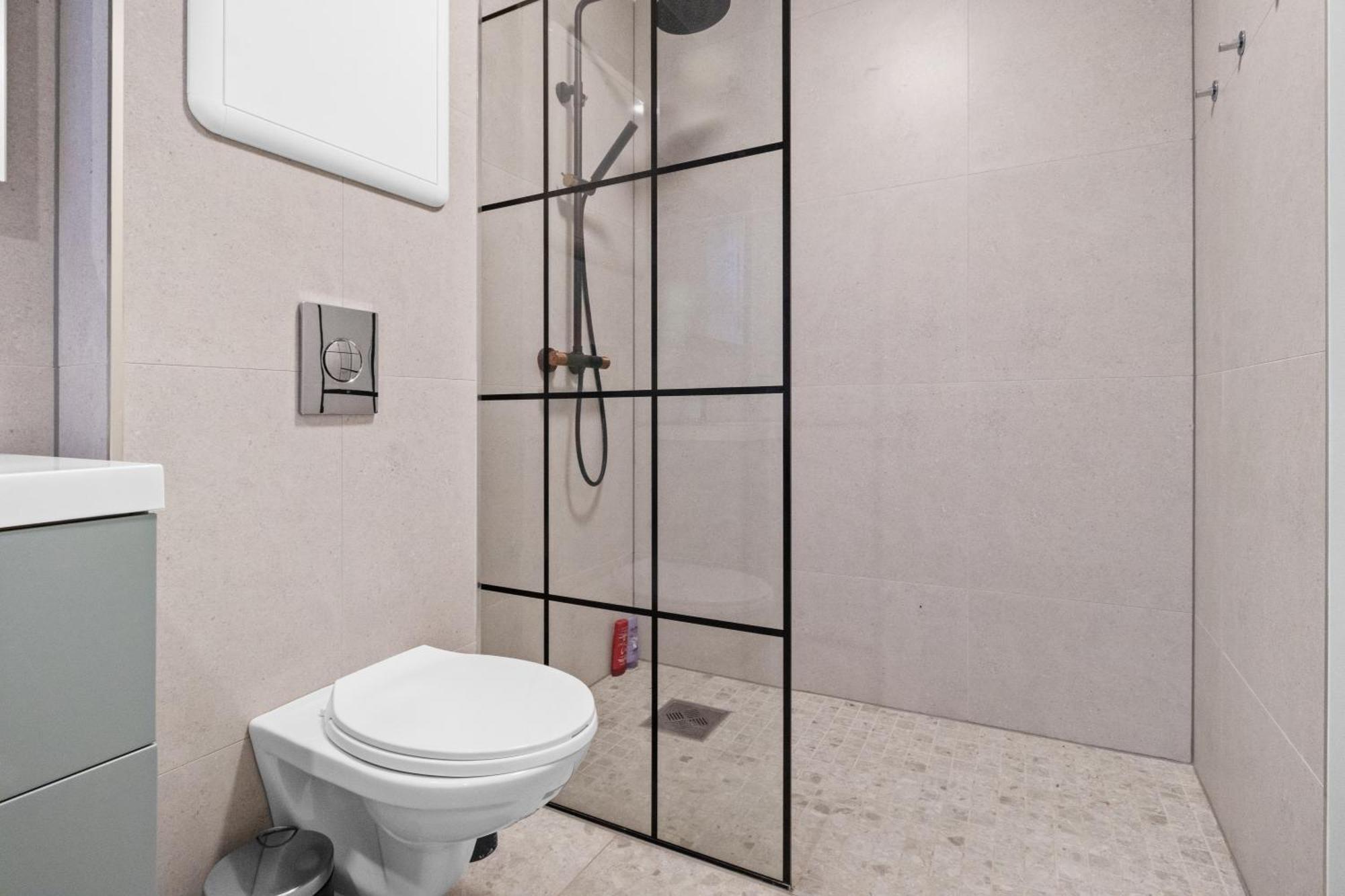 Elegant Urban Apartment Берген Екстер'єр фото